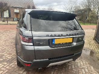 damaged passenger cars Land Rover Range Rover sport 3.0 SDV6 HSE DYNAMIC 2014/5