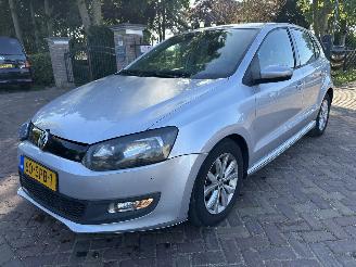 damaged passenger cars Volkswagen Polo 1.2 TDI Bl.M. Comfl. 2011/12