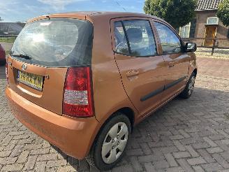 Kia Picanto 1.0 picture 6