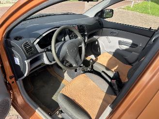 Kia Picanto 1.0 picture 10