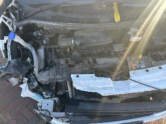 Ford Transit Custom 340 2.0 TDCI L2H1  96Kw picture 12