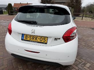 Peugeot 208 1.2 e-VTi Active  automaat picture 7