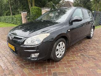 skadebil auto Hyundai I-30 1.6i Dynamic 2007/11