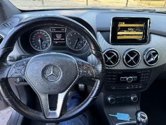 Mercedes B-klasse 180 Ambition picture 18