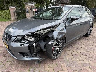 Voiture accidenté Seat Leon ST 2.0 TSI Cupra 280 2015/12