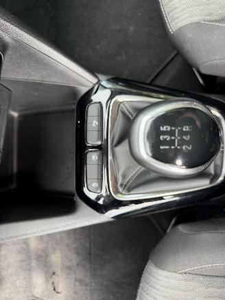 Opel Corsa 1.2 Edition picture 17