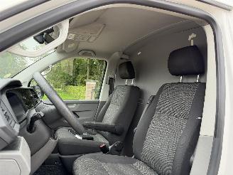 Volkswagen Transporter 2.0 TDI L2H1 picture 17