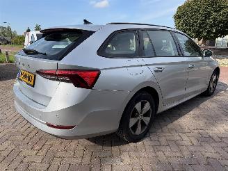 Skoda Octavia Combi 1.0 TSI Ambition picture 6