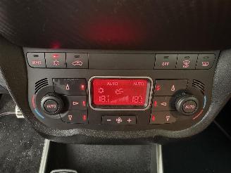 Alfa Romeo MiTo 0.9 TwinAir Exclusive picture 14
