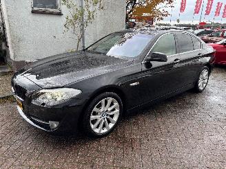 škoda osobní automobily BMW 5-serie 530i 6-cilinder 2013/3