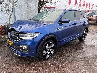 Vaurioauto  passenger cars Volkswagen T-Cross 1.0tsi r-line 2022/5