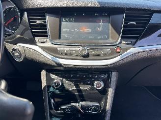 Opel Astra 1.0t automaat picture 10
