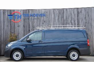uszkodzony samochody osobowe Mercedes Vito 111 CDi Lang Airco Navi Cruise Trekhaak 84W Euro 5 2015/9