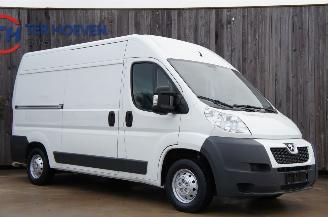 Peugeot Boxer 2.2 HDi L2H2 Camper! Airco Cruise Trekhaak 96KW Euro 5 picture 5