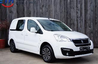 Peugeot Partner 1.6 BlueHDi L1H1 Airco Navi Cruise Trekhaak 55KW Euro 6 picture 5