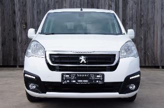 Peugeot Partner 1.6 BlueHDi L1H1 Airco Navi Cruise Trekhaak 55KW Euro 6 picture 6