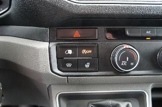 Volkswagen Crafter 2.0 TDi L2H1 Automaat Navi Massage ACC LED 130KW Euro 6 picture 19