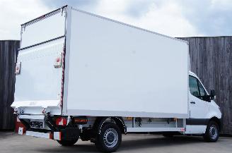 Mercedes Sprinter 315 CDi Koffer Laadklep Airco Navi Cruise 110KW Euro 6 picture 3