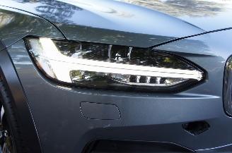 Volvo V-90 Cross Country 2.0 D5 AWD Pro Airco Navi LED Trekhaak 173KW Euro 6 picture 34