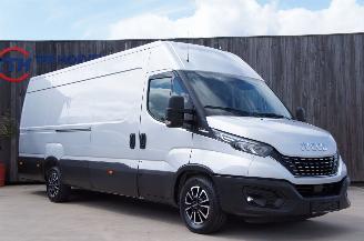 Iveco Daily 35S18 3.0 HPi L5H2 Hi-Matic Airco Navi ACC LED 132KW Euro 6 picture 9