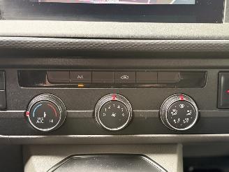 Volkswagen Transporter T6.1 2.0 TDI Lang Automatik picture 21