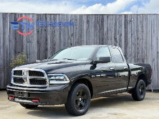 Damaged car Dodge Ram 1500 5.7 V8 4x4 Quad Cab 2010/3
