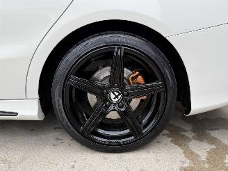 Mercedes Cla-klasse 180 Shooting Brake AMG-Line Panorama Unfall picture 41