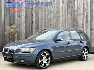 Unfallwagen Volvo V-50 2.4i Momentum Automatik Klima Tempomat AHK 2005/4