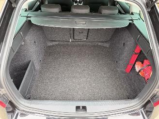Skoda Octavia Combi 1.6 TDI Ambition Navi CarPlay Sitzheizung picture 10
