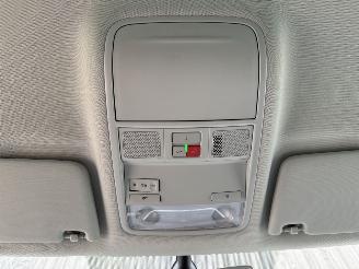 Skoda Octavia Combi 1.6 TDI Ambition Navi CarPlay Sitzheizung picture 36