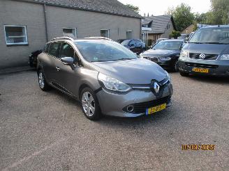 Coche accidentado Renault Clio 0.9 TCe Estate 2013/9