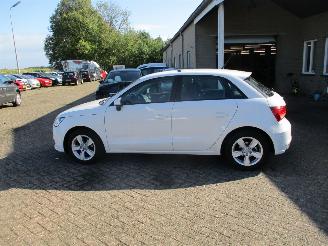 Audi A1 SPORTBACK 1.0 TFSI ProLine picture 4