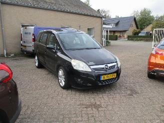 Avarii autoturisme Opel Zafira 1.8 Essentis 6P PANO 2008/11