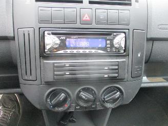Volkswagen Polo 1.4-16V Optive picture 18