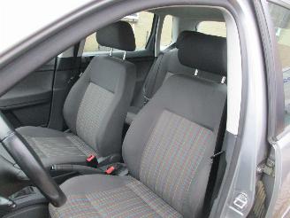 Volkswagen Polo 1.4-16V Optive picture 14