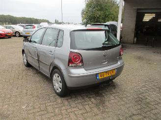 Volkswagen Polo 1.4-16V Optive picture 5