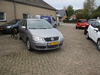 krockskadad bil auto Volkswagen Polo 1.4-16V Optive 2007/2