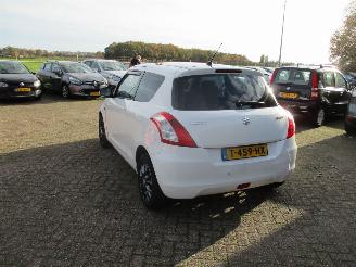 Suzuki Swift 1.2 Exclusive Airco picture 5