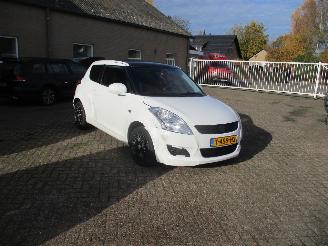 Coche accidentado Suzuki Swift 1.2 Exclusive Airco 2011/3