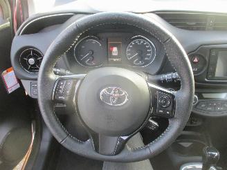 Toyota Yaris 1.5 Hyb Dynamic picture 20