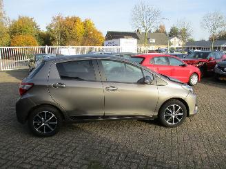 Toyota Yaris 1.5 Hyb Dynamic picture 8