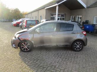 Toyota Yaris 1.5 Hyb Dynamic picture 4