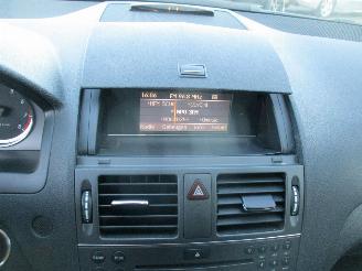 Mercedes C-klasse 180 CGI BE.BNsCl REST BPM 400 EURO NAP picture 18
