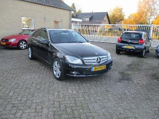 skadebil auto Mercedes C-klasse 180 CGI BE.BNsCl REST BPM 400 EURO NAP 2011/1