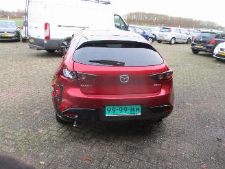 Mazda 3 2.0 SA-G Luxury Aut REST BPM 1600 EURO !!!!! picture 6