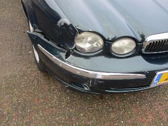 Jaguar X-type 2.0 V6 EXECUTIVE picture 18