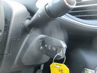 Peugeot 308 1.2 PureT.Blue l.Ex REST BPM 900 EURO !!!! picture 18