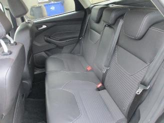 Ford Focus 1.5 Titanium Automaat wagon picture 32