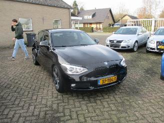 Damaged car BMW 1-serie 118d Business REST BPM 500 EURO !!!! 2012/1