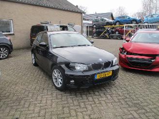 Damaged car BMW 1-serie 116i Business Line NAP 2007/1